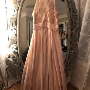 Vince Camuto Prom dress size 6